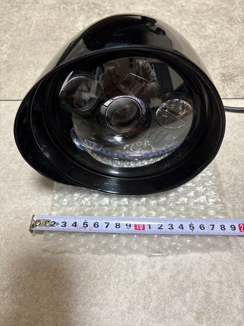 5.75インチ LED バレットヘッドライト ハーレー 砲弾型ヘッドライト