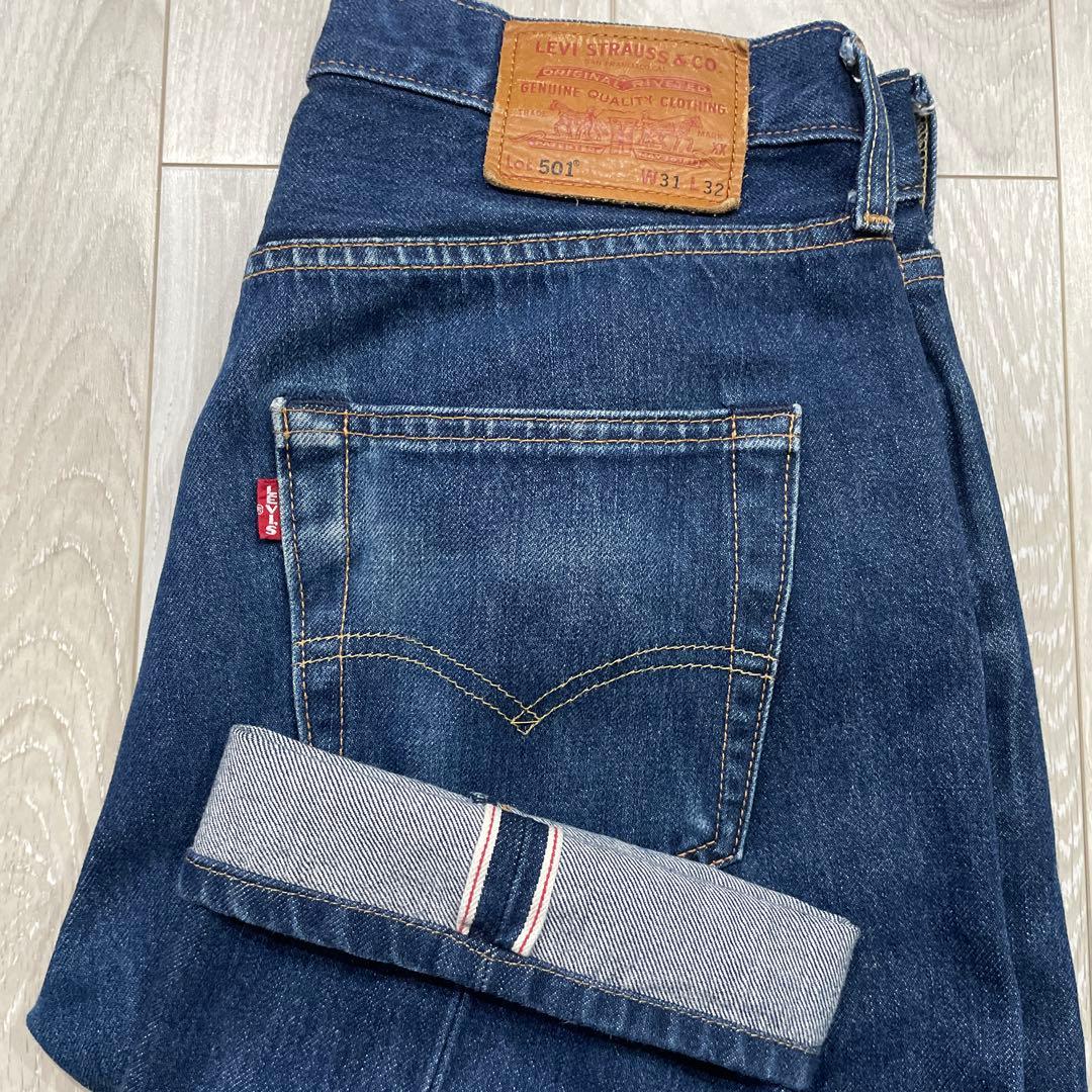 Levi's 501 赤耳 セルビッチ BIGE W31 デニムパンツ - メルカリ