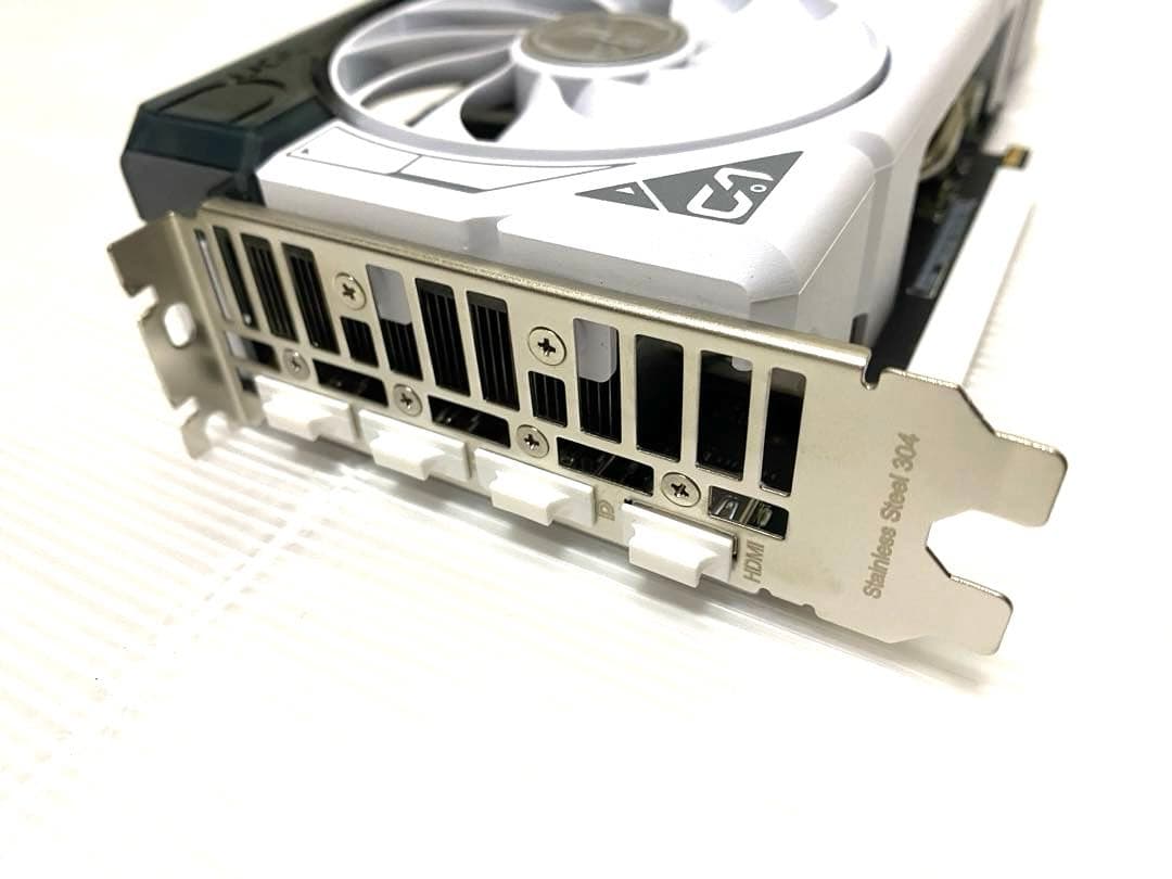 志村幸三  ASUS GeForce RTX4060 グラボ