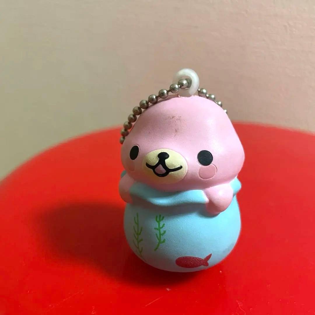 まめゴマ スクイーズ キーホルダー ピンク 金魚鉢 - メルカリ