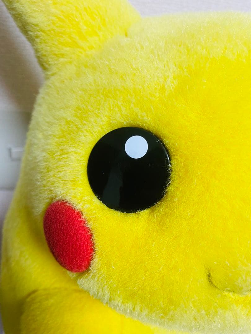 極美品】ピカチュウ TOMY 等身大ぬいぐるみ 初期 - メルカリ