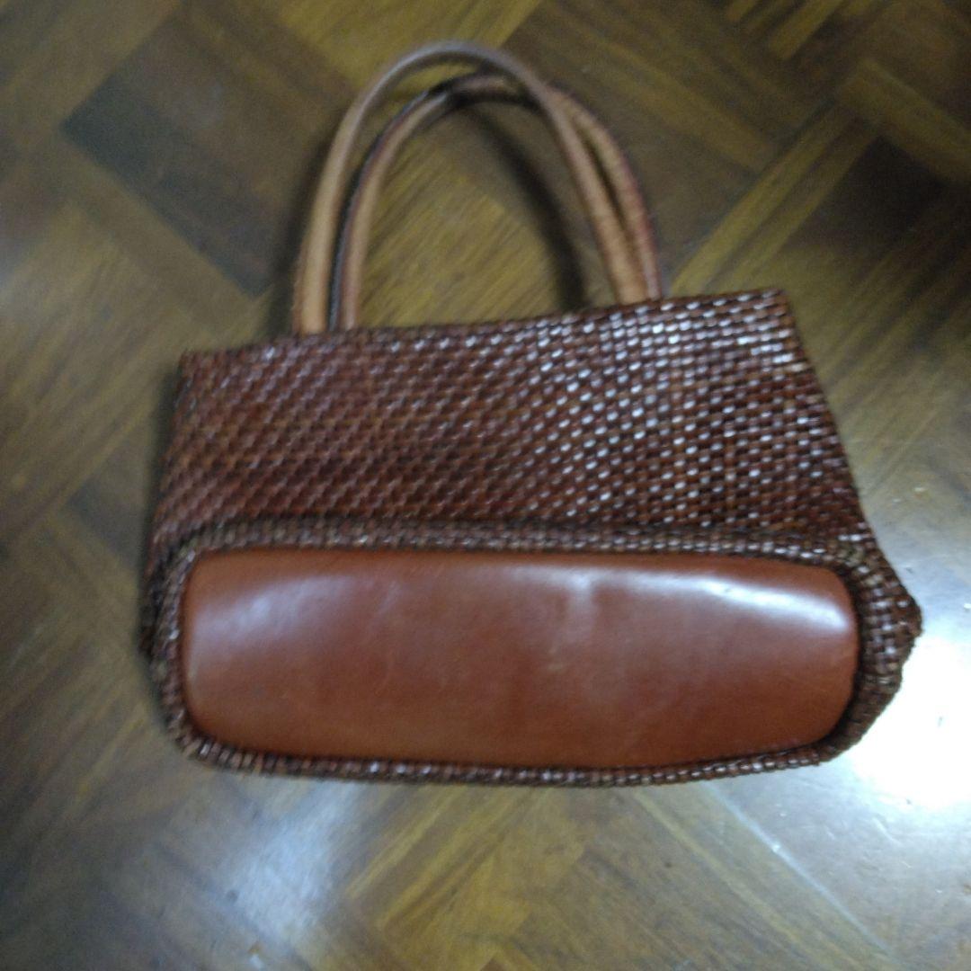ブラウン 編み込みレザー ハンドバッグ - メルカリ