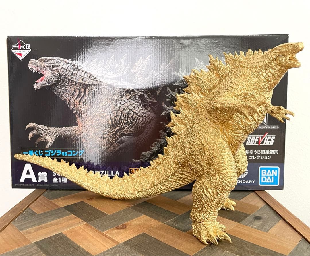 ゴジラ 一番くじ A賞 SOFVICS GODZILLA ゴールドカラーver. - メルカリ