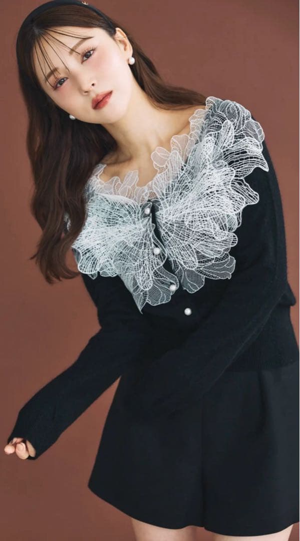 polaura ポローラ レースフリルカーディガン ブラック - メルカリ