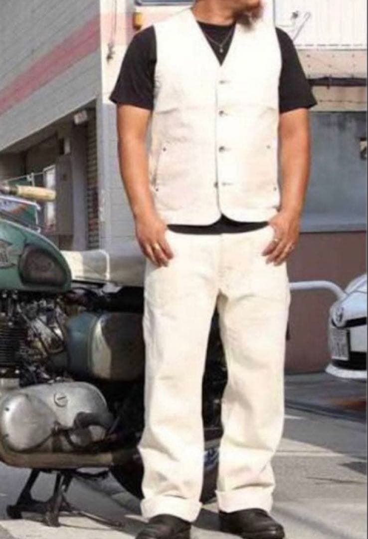 AT-DIRTY アットダーティ　デニムパンツ、ベスト　セットアップ　生成り 0a7495fbbb05ab1cf9d35d730b3267