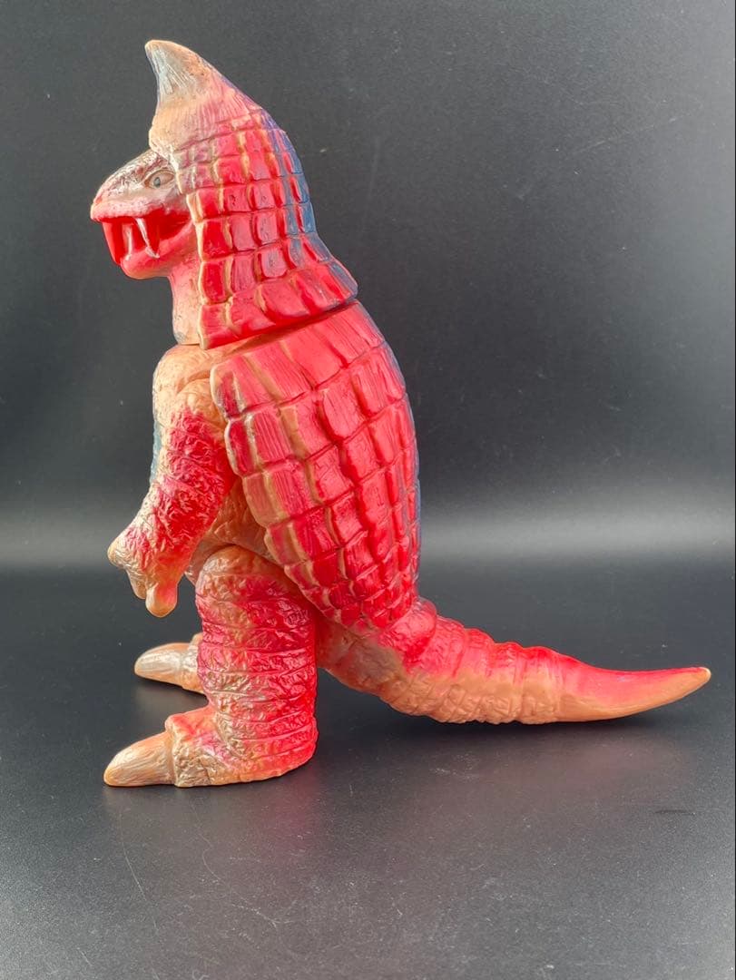 中古品】囮怪獣プルーマ 当時物 ウルトラマン怪獣 マルサン - メルカリ