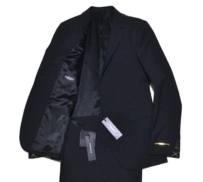 【新品】定価689,600円 VERSACE ヴェルサーチェ 現行スーツ 46 VERSACE US | High Fashion Luxury Clothing & Accessories