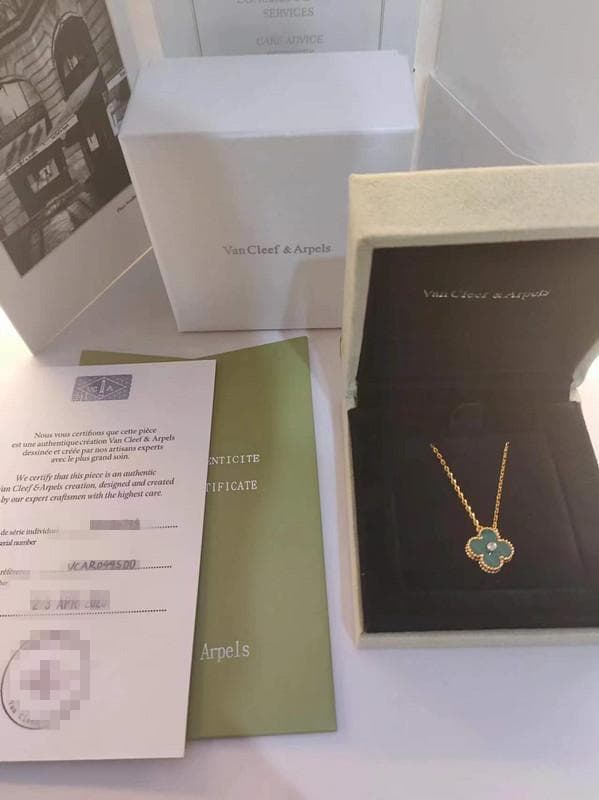 ヴィンテージ アルハンブラ ペンダント Van Cleef & Arpels】ヴィンテージ アルハンブラ (Van Cleef & Arpels