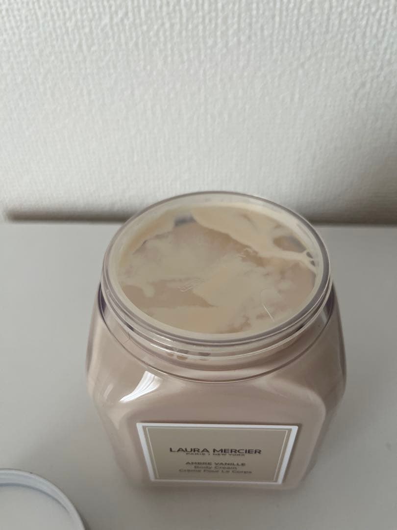 ローラメルシエ アンバーバニラ ボディクリーム 340g 未使用 - メルカリ