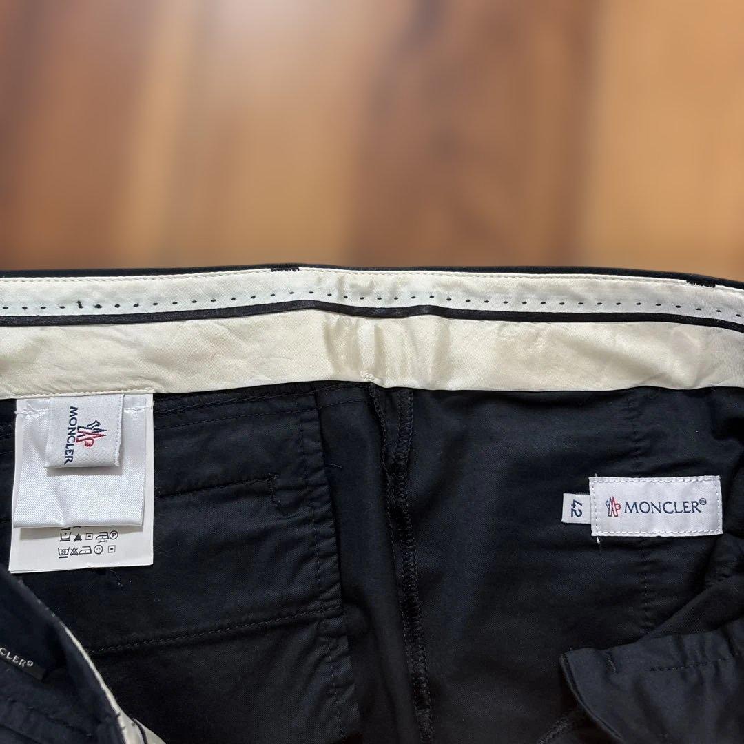 モンクレール スリムパンツ ネイビー サイズ 42 - メルカリ