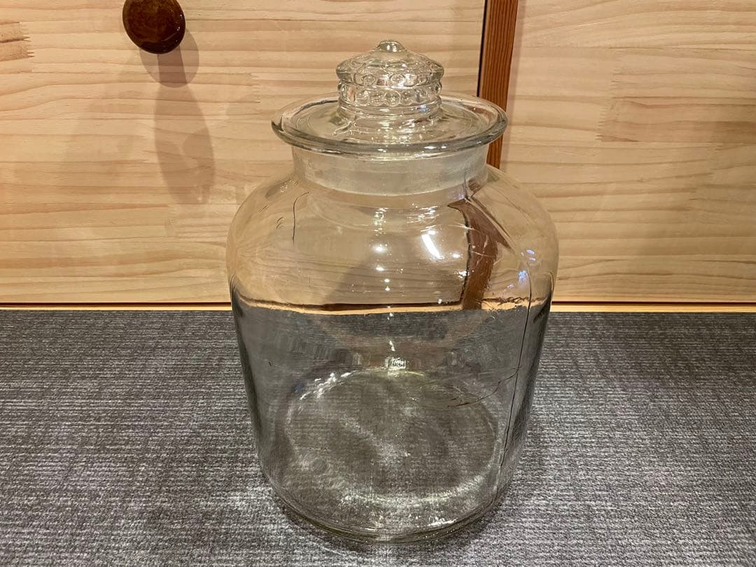 ガラス瓶 蓋付 古道具 昭和レトロ 駄菓子瓶 アンティーク 駄菓子屋