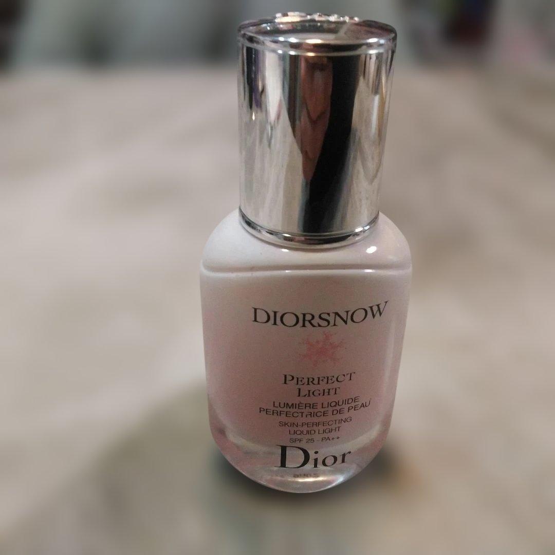DIOR Perfect Light 30ml 化粧下地 ディオール / スノー パーフェクト ライトの公式商品情報｜美容