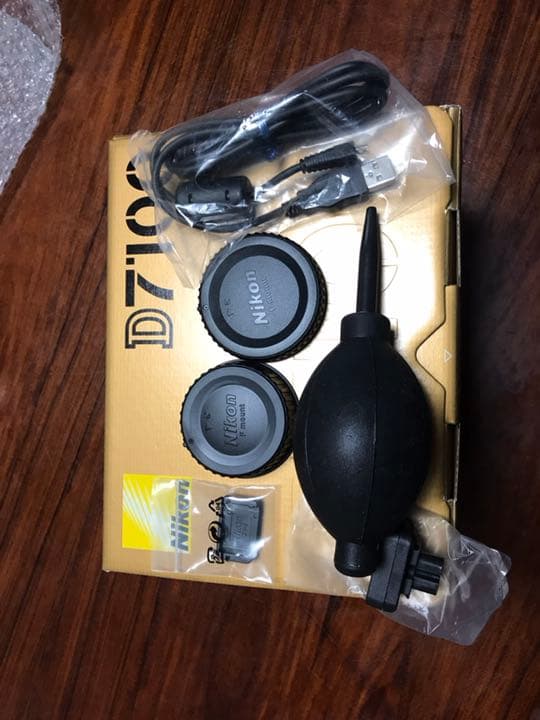 D7100 18-200VR II レンズキット ニコン D7100 18-200 VR II レンズキット | デジタル一眼レフ