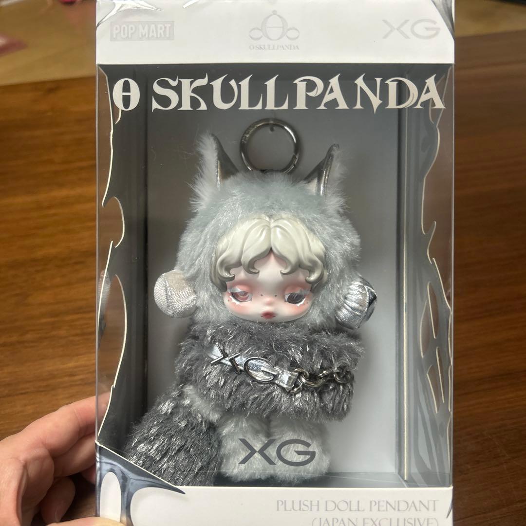 スカルパンダ XG SKULLPANDA POPMART限定カードとノベルティ付