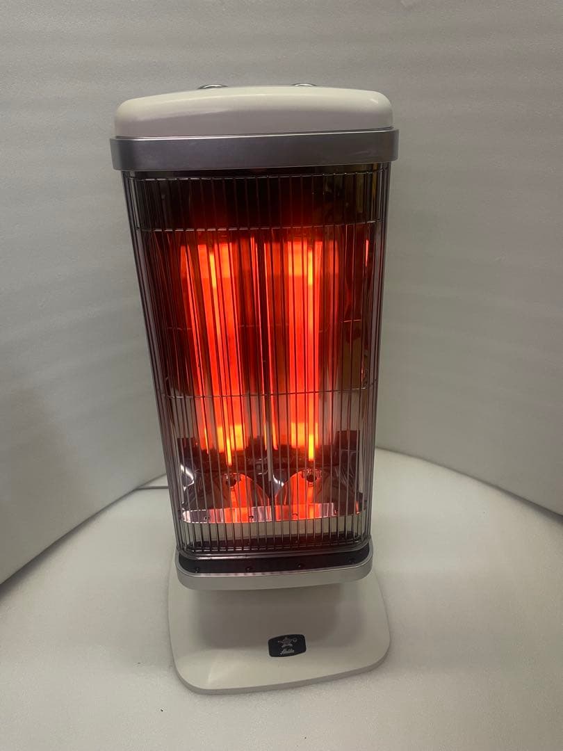 暖かい！Aladdin アラジン 遠赤外線グラファイトヒーターAEH-2G10N 遠赤グラファイトヒーター（2灯管） | Aladdin（アラジン）公式サイト