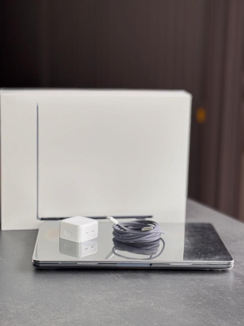 《価格改定》保証約3年残　MacBookAirM2 512GB 箱ケース付