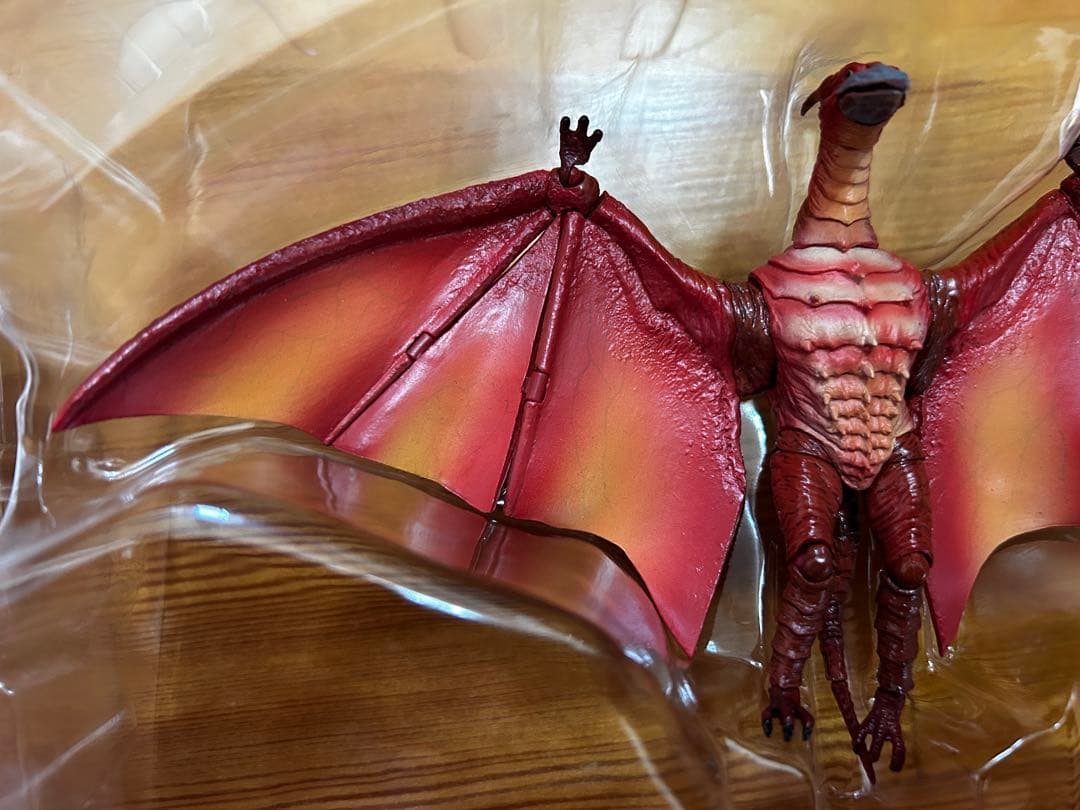 S.H.MonsterArts ファイヤーラドン モンスターアーツ