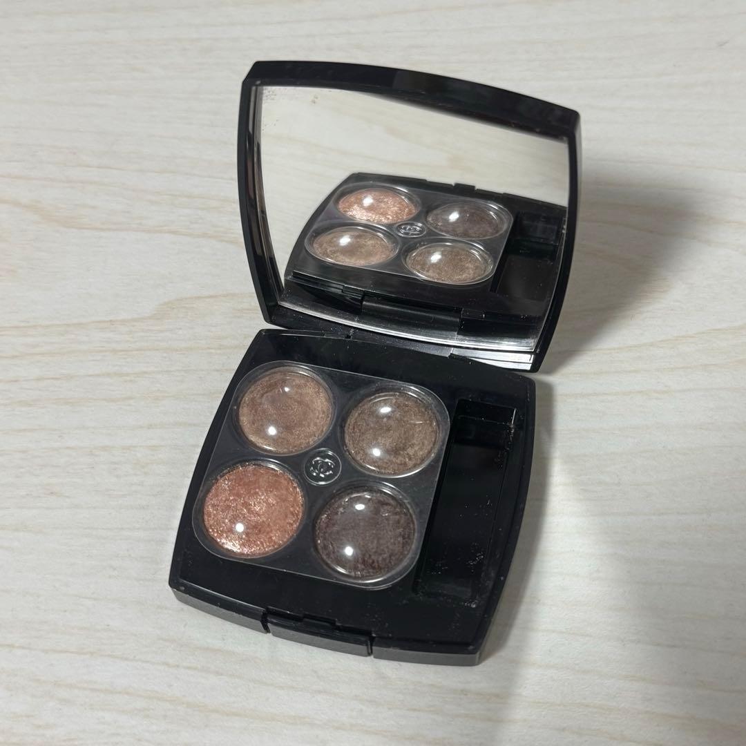 CHANEL レ キャトル オンブル ツイード04 ツイード ブラン エ ローズ