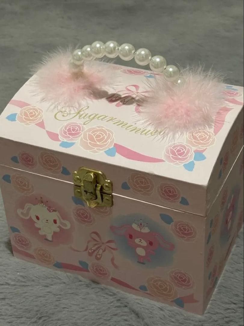 サンリオ Sugarmiuet 収納ボックス オルゴール付き シュガーバニーズ サンリオ シュガーバニーズ 収納ボックス アベイル｜Yahoo!フリマ（旧