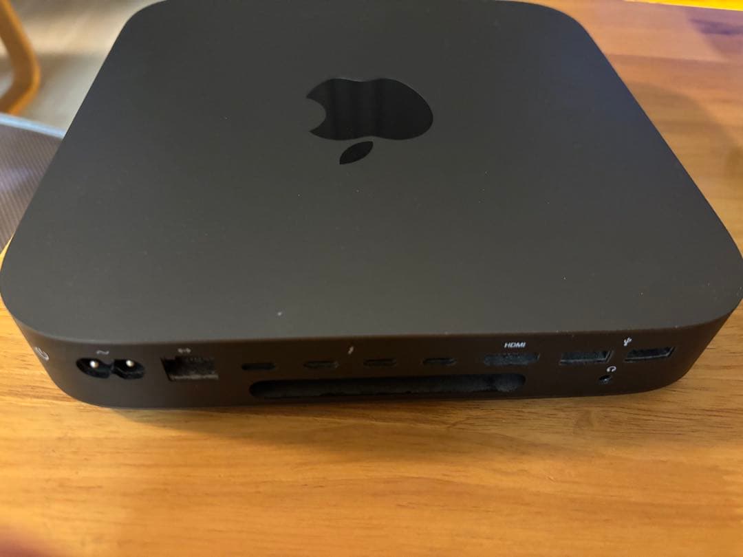 Mac mini 2018 / 3.2GHz 6コア i7 メモリ64GB