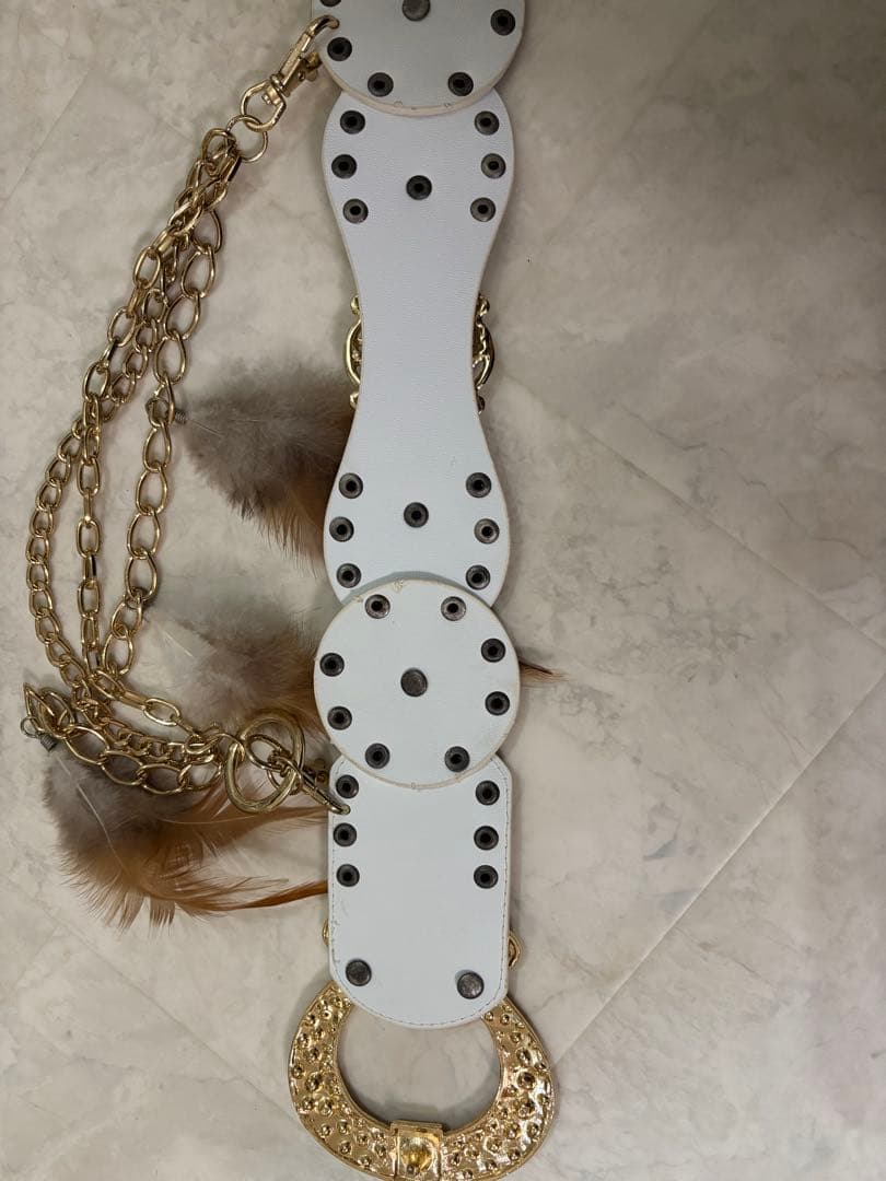 ゆりリリさん専用☆元祖d.i.a.ホワイト×ゴールドフェザーベルト