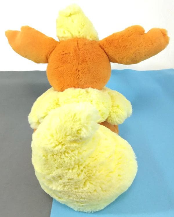 ポケモンセンター ふわふわ抱きぬいぐるみ / ブースター【約42cm