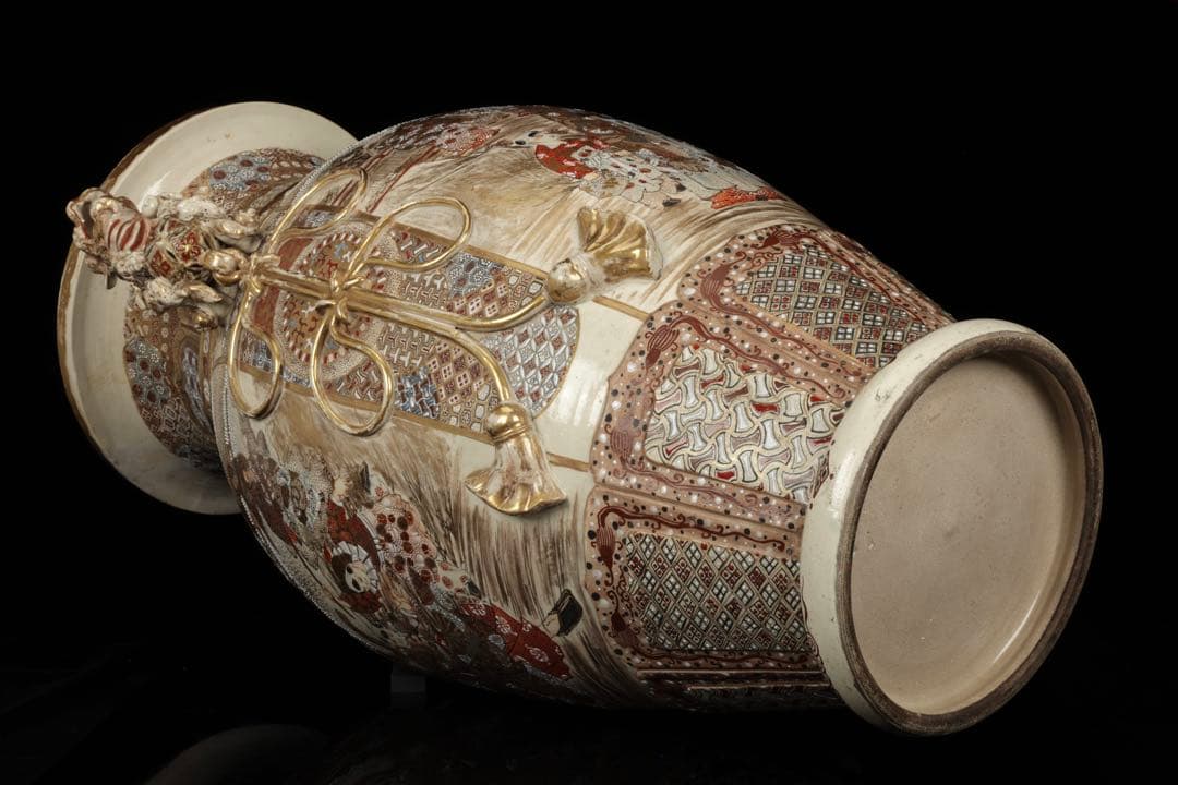 極上薩摩焼】特大金襴手色絵賢人図獅子摘蓋獅 香炉 飾壺 時代