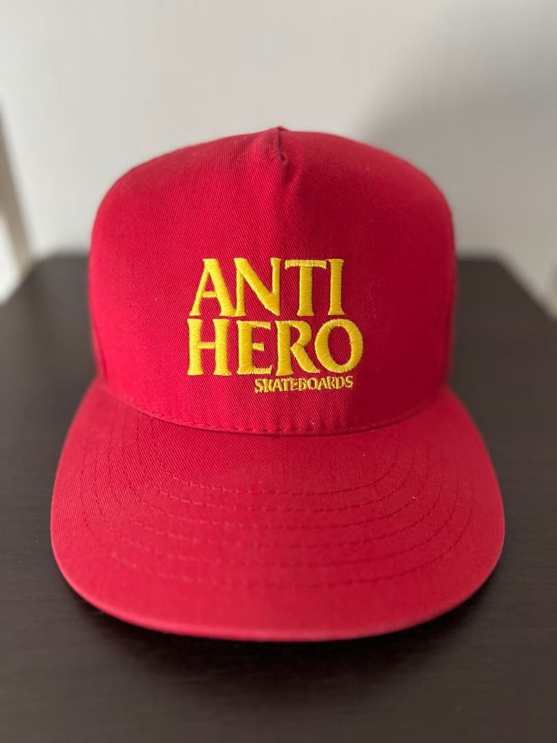 ANTI HERO（アンタイヒーロー）USA製 メッシュキャップ 赤 - メルカリ