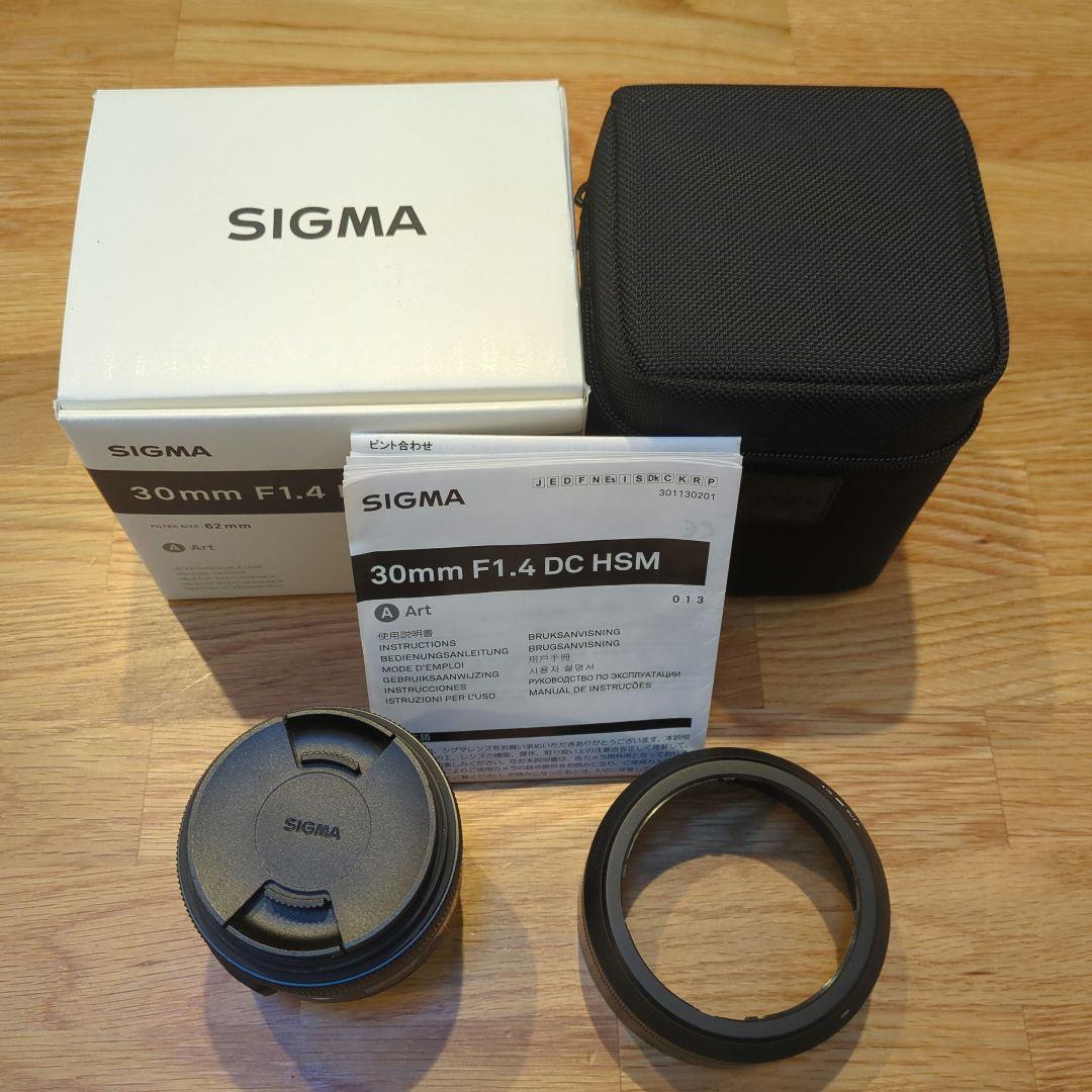 SIGMA 30mm F1.4 DC HSM ART Canon EFマウント Amazon.com : Sigma 30mm F1.4 Art DC HSM Lens for Canon : Digital