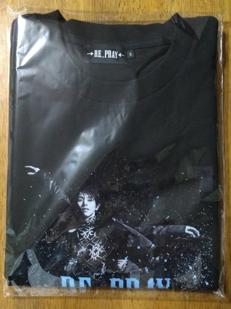 羽生結弦 RE_PRAY 長袖Tシャツ Mサイズ 、BOX CASE - メルカリ