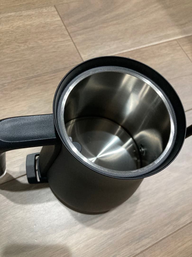 バルミューダ ザ・ポット 0.6L ブラック K07A-BK