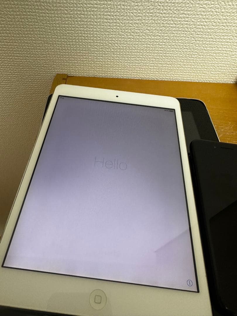 ジャンク品】Apple iPad 3台 / iPhone 2台 まとめ売り - メルカリ