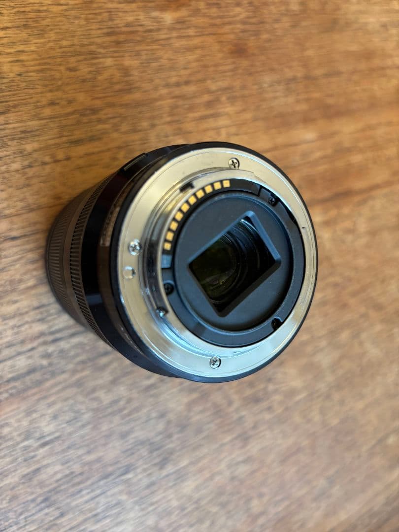 ソニー SEL18200LE F3.5-6.3 OSS ズームレンズ