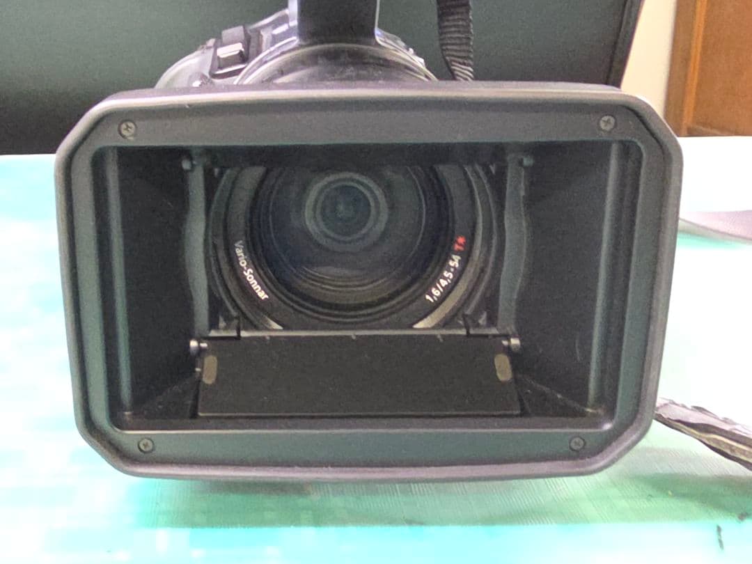 SONY HDR-FX1 3CCD プロ向けフルハイビジョンビデオ