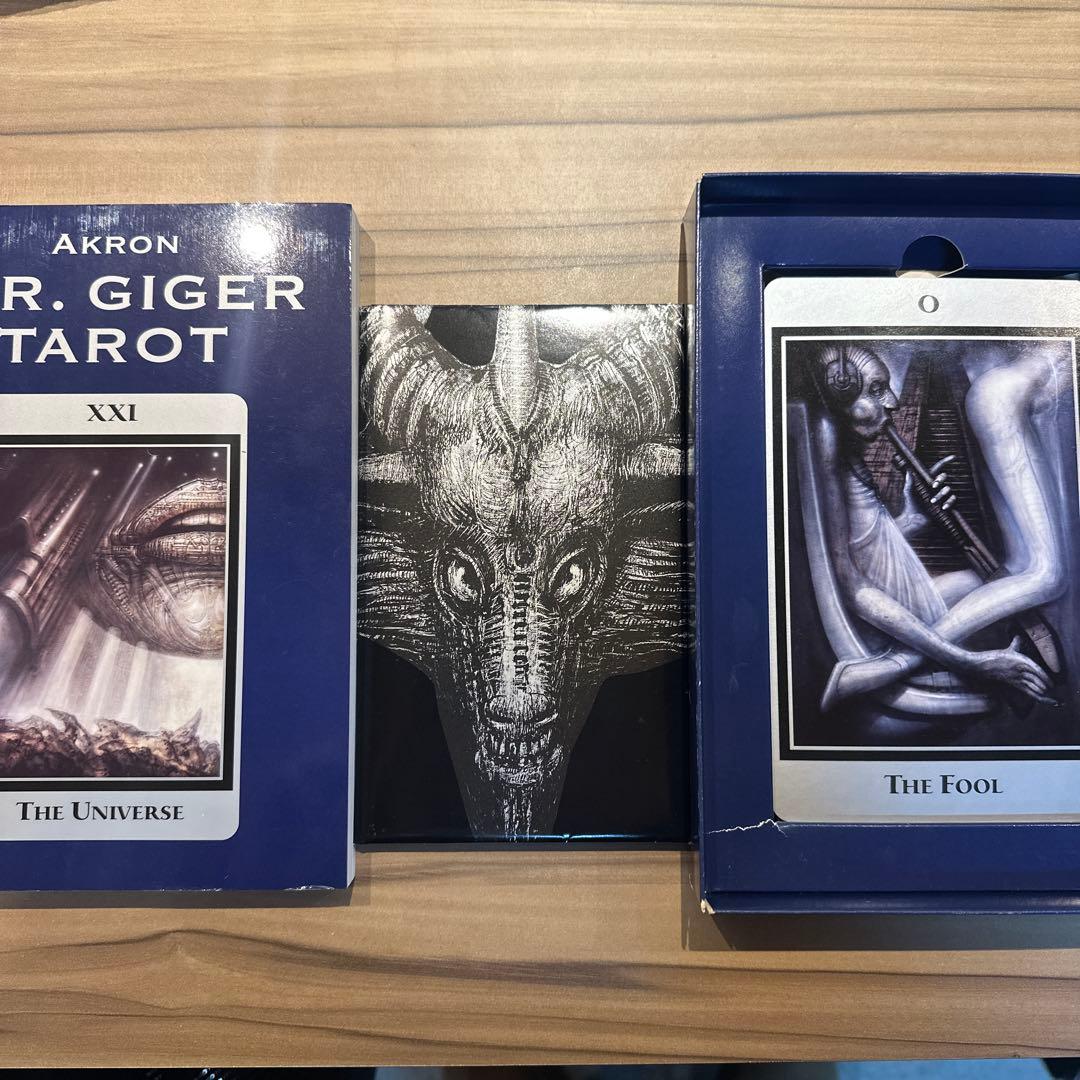 H.R.GIGER タロットガード 未使用 エイリアン
