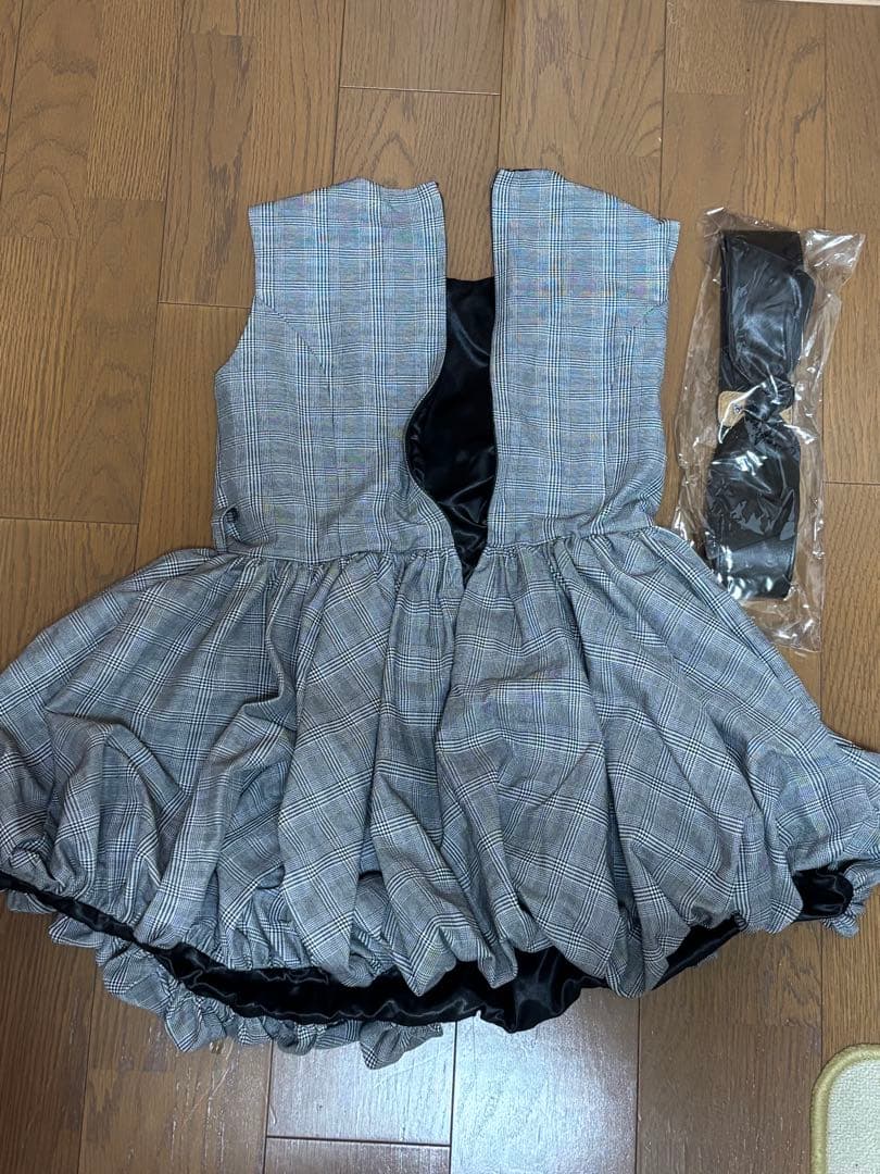 treaturself タータンチェックバルーンワンピース - メルカリ