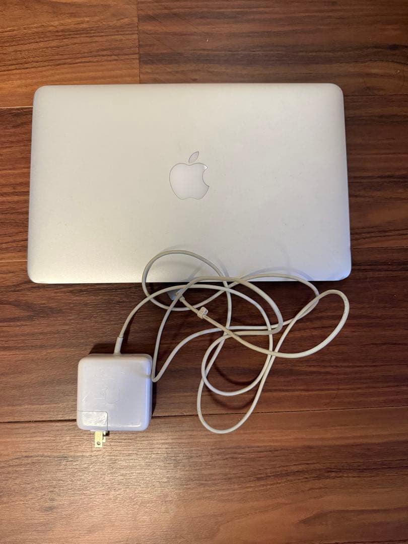 Apple MacBook Air シルバー 充電器付き Amazon.co.jp: Macbook対応でpro充電器, 87W Macbook対応で充電器