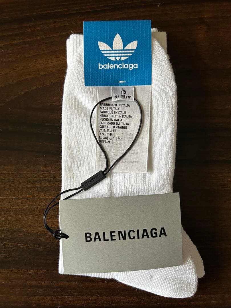 ☆最終値下げ☆新品‼︎ バレンシアガ×アディダス コラボソックス 靴下