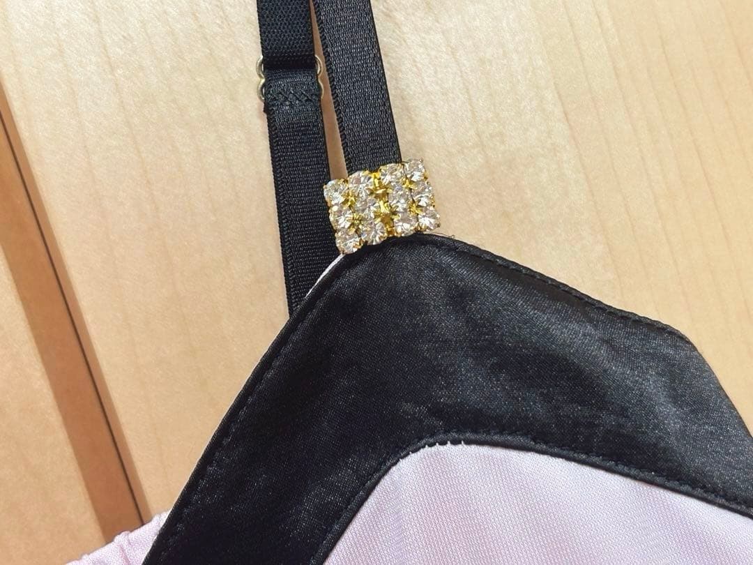 GOLDS♡肩紐ビジュー付き♡サテン×シフォン♡ラッフルフリルキャミ