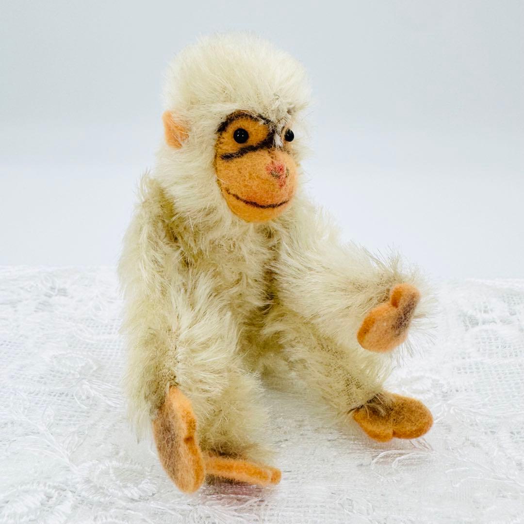 シュタイフ☆Jocko Chimpanzee☆白いチンパンジーのジョコ（最小）