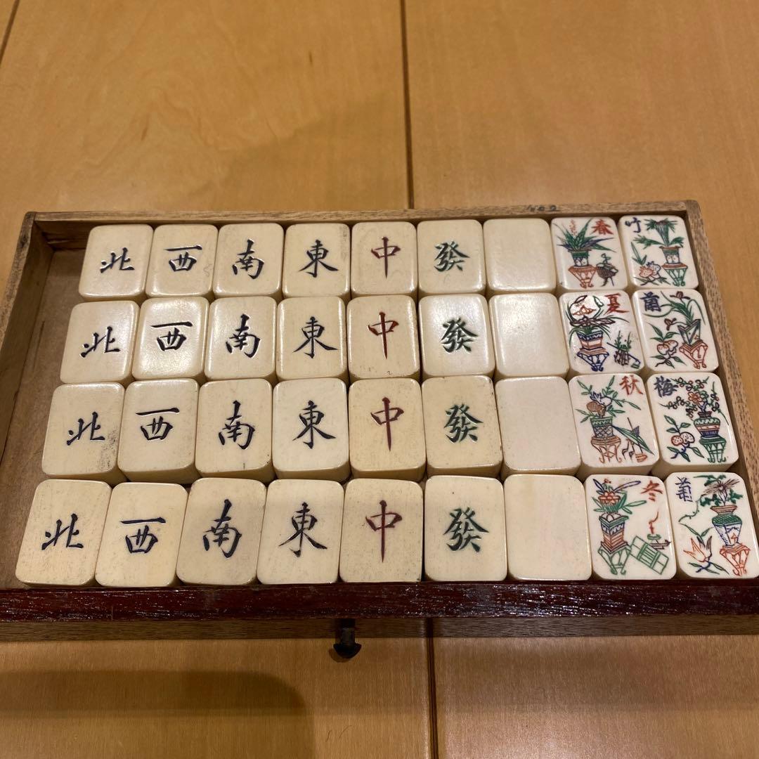 アンティークの麻雀牌（骨牌背竹麻雀牌）、美品 骨董品 - メルカリ