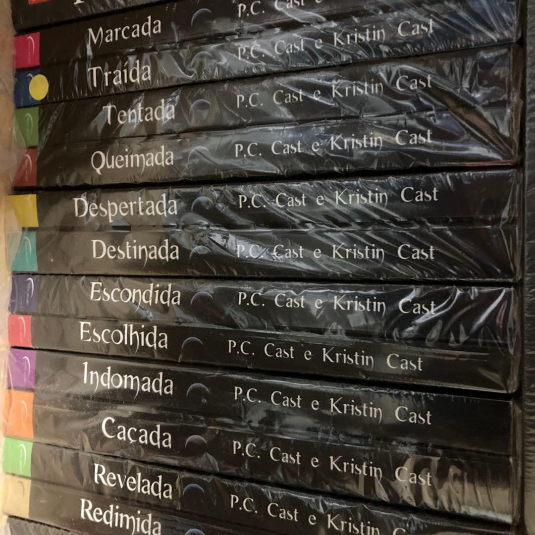 House of Nightシリーズ 全12巻セット The House of Night Series: Books 1-12 by P. C. Cast, Kristin Cast