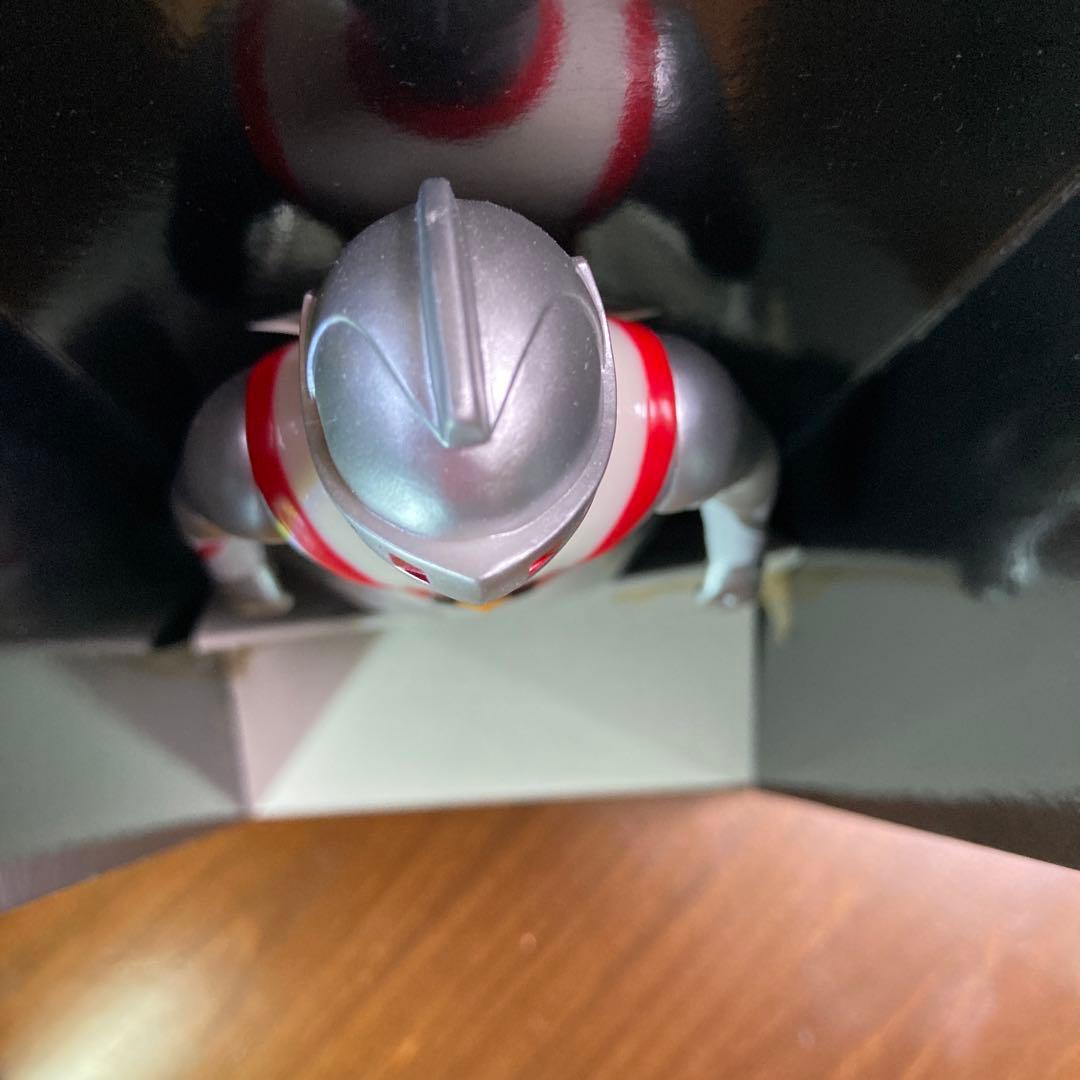 インスパイア シルバー仮面 ジャイアント ソフビ - メルカリ