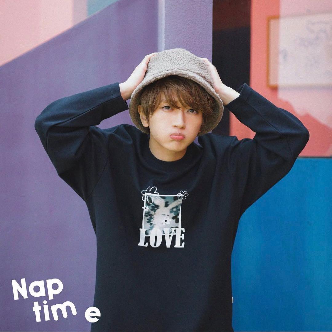 Nissy Naptime プリントプルオーバーカットソー - メルカリ