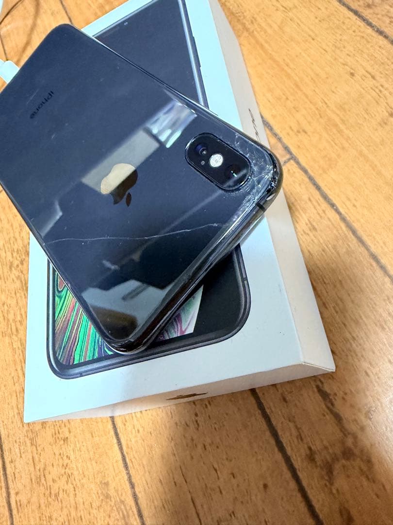 Apple iPhone XS 256GB スペースグレー 本体 - メルカリ