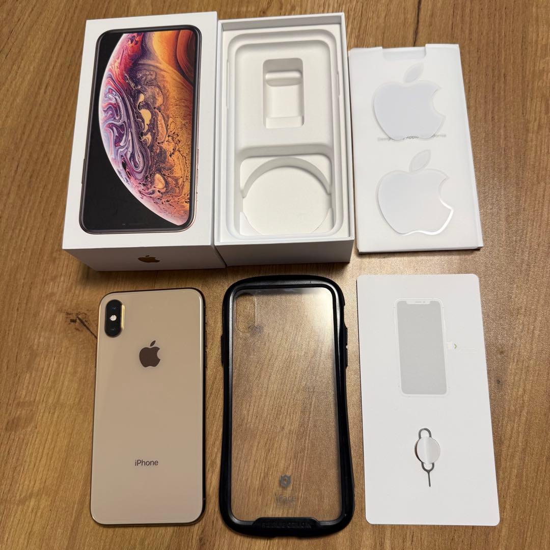 Apple iPhone XS ゴールド 本体 - メルカリ