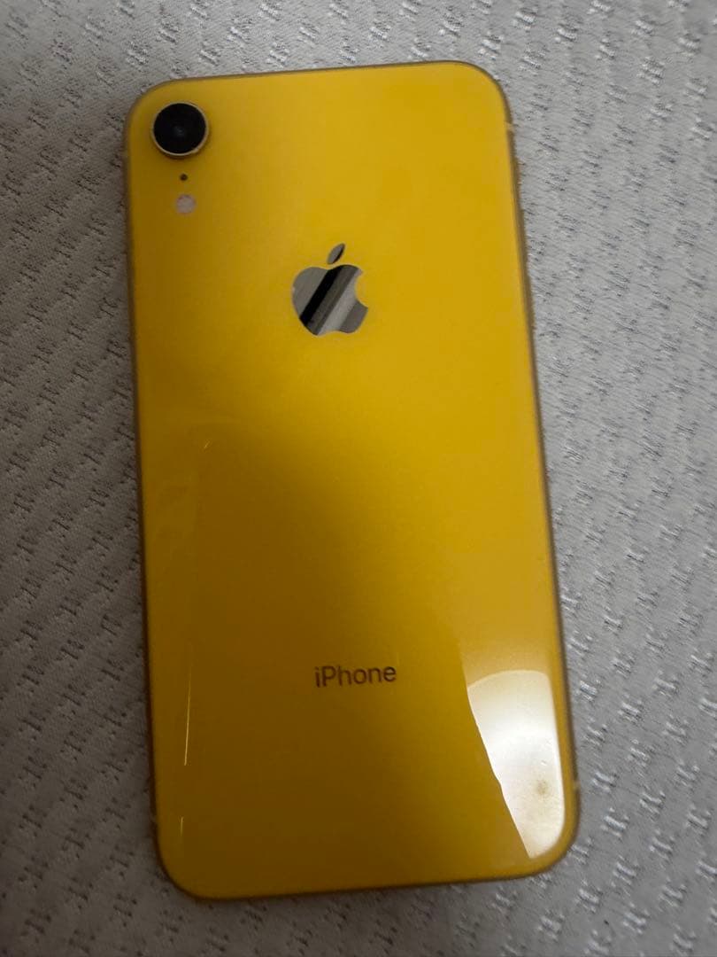 Apple iPhone XR イエロー64GB Amazon.com: Apple iPhone XR, US Version, 64GB, Yellow - Unlocked
