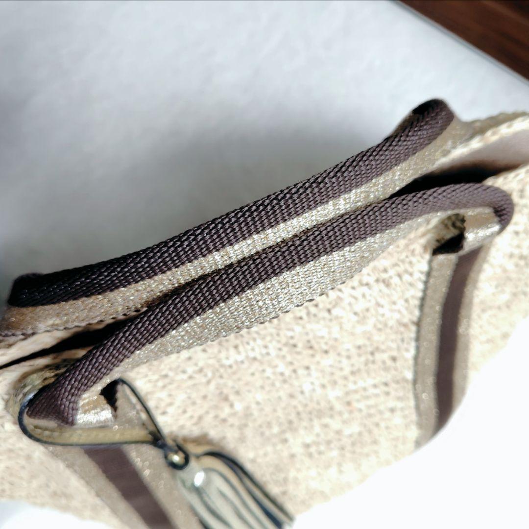 美品 ヴィオラドーロ ラフィアトートバッグ カゴバッグ 牛革タッセル