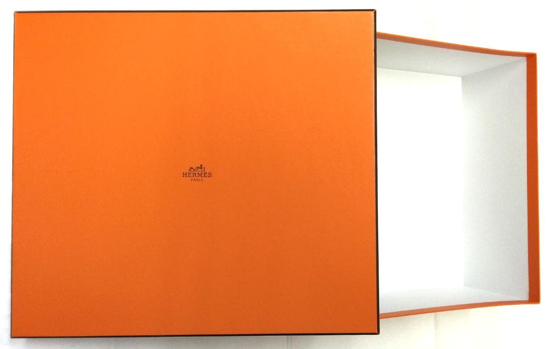 エルメス 空箱 ボックス 大型 095 約34x38x15㎝ 中古(07016) エルメス 空箱 ボックス 大型 095 約34x38x15㎝ 中古(07016) 2026年