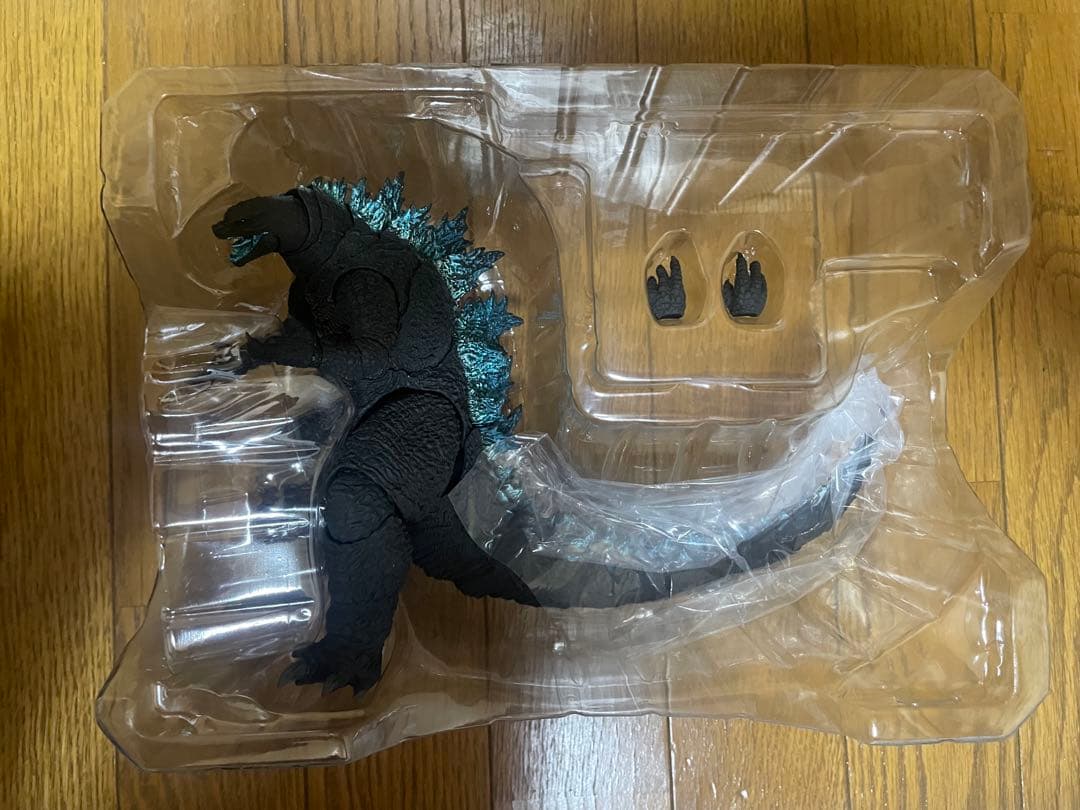 S.H.MonsterArts ゴジラVSコング　フィギュアセット